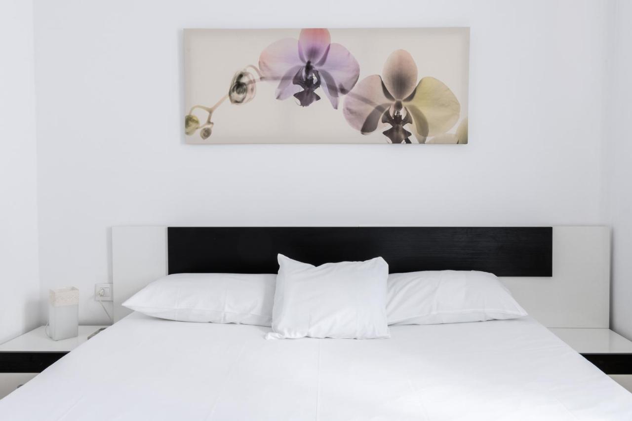 Holi-Rent Procurador Apartman Sevilla Kültér fotó