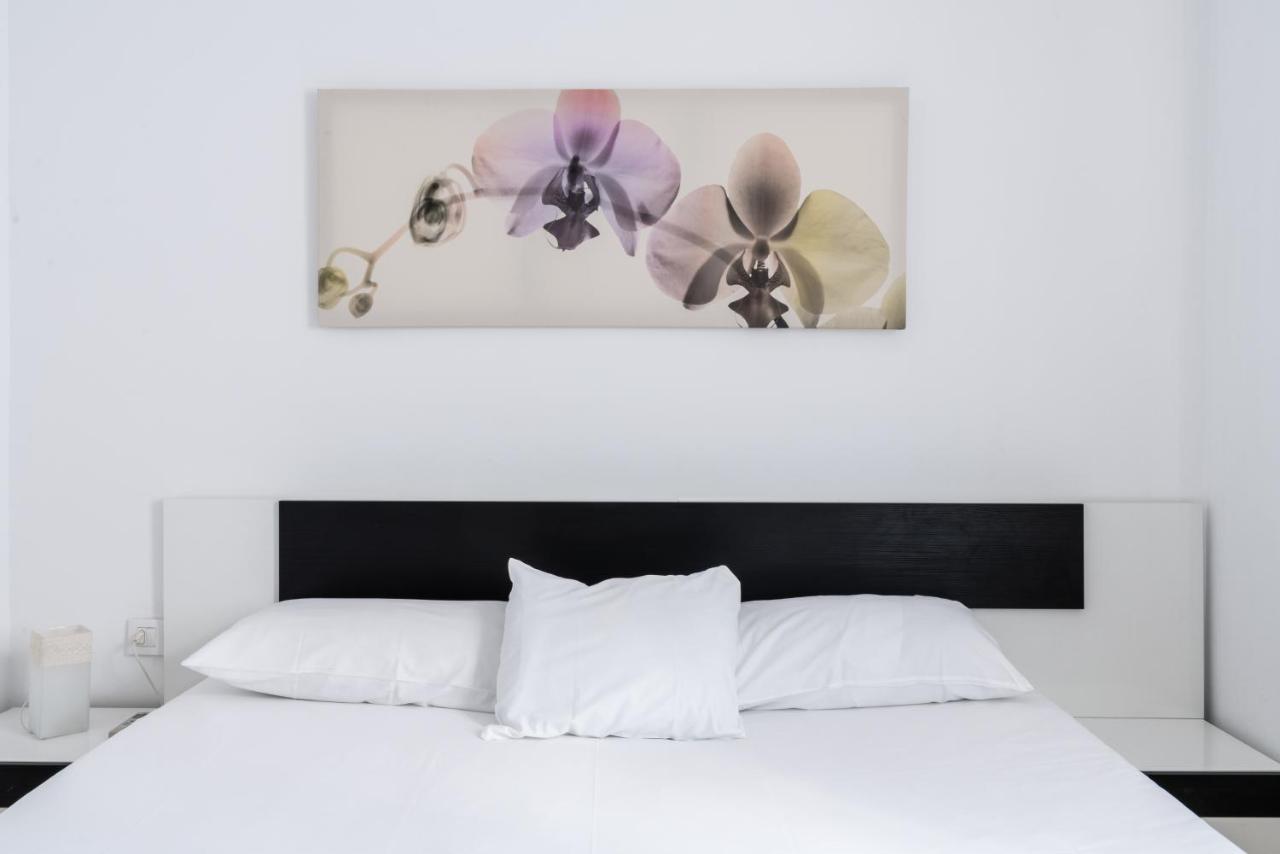 Holi-Rent Procurador Apartman Sevilla Kültér fotó